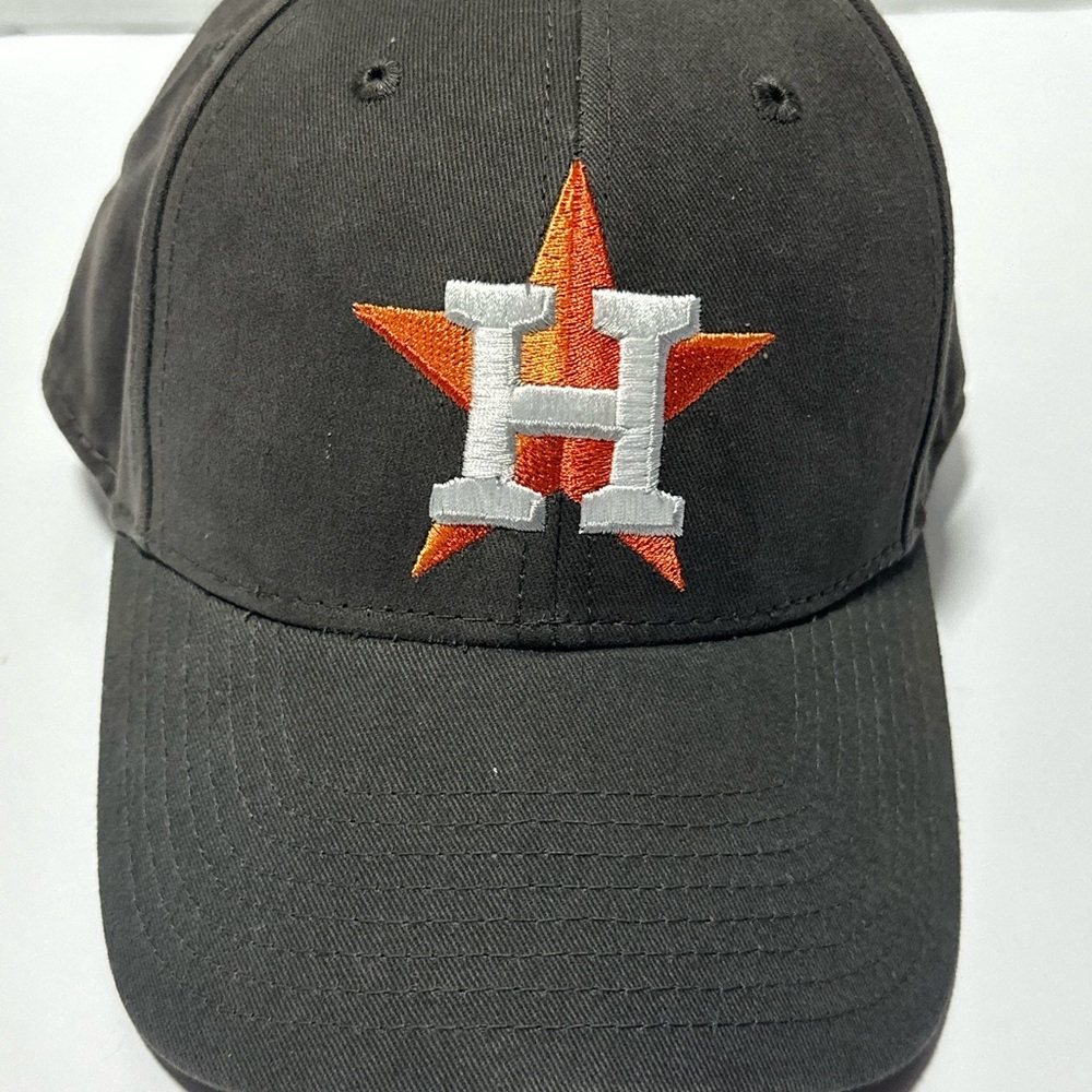 Genuine Merchandise Black and White Cap